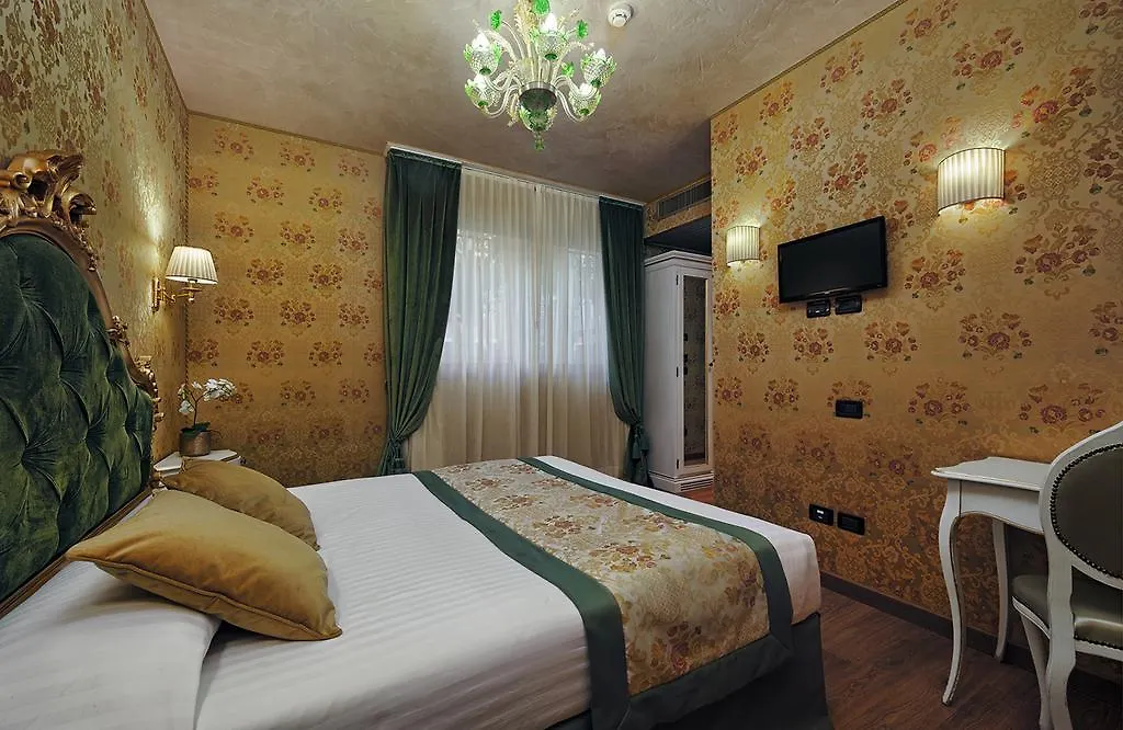 Hotel Tre Archi Venice