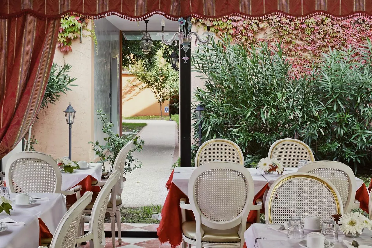 Hotel Tre Archi Venice