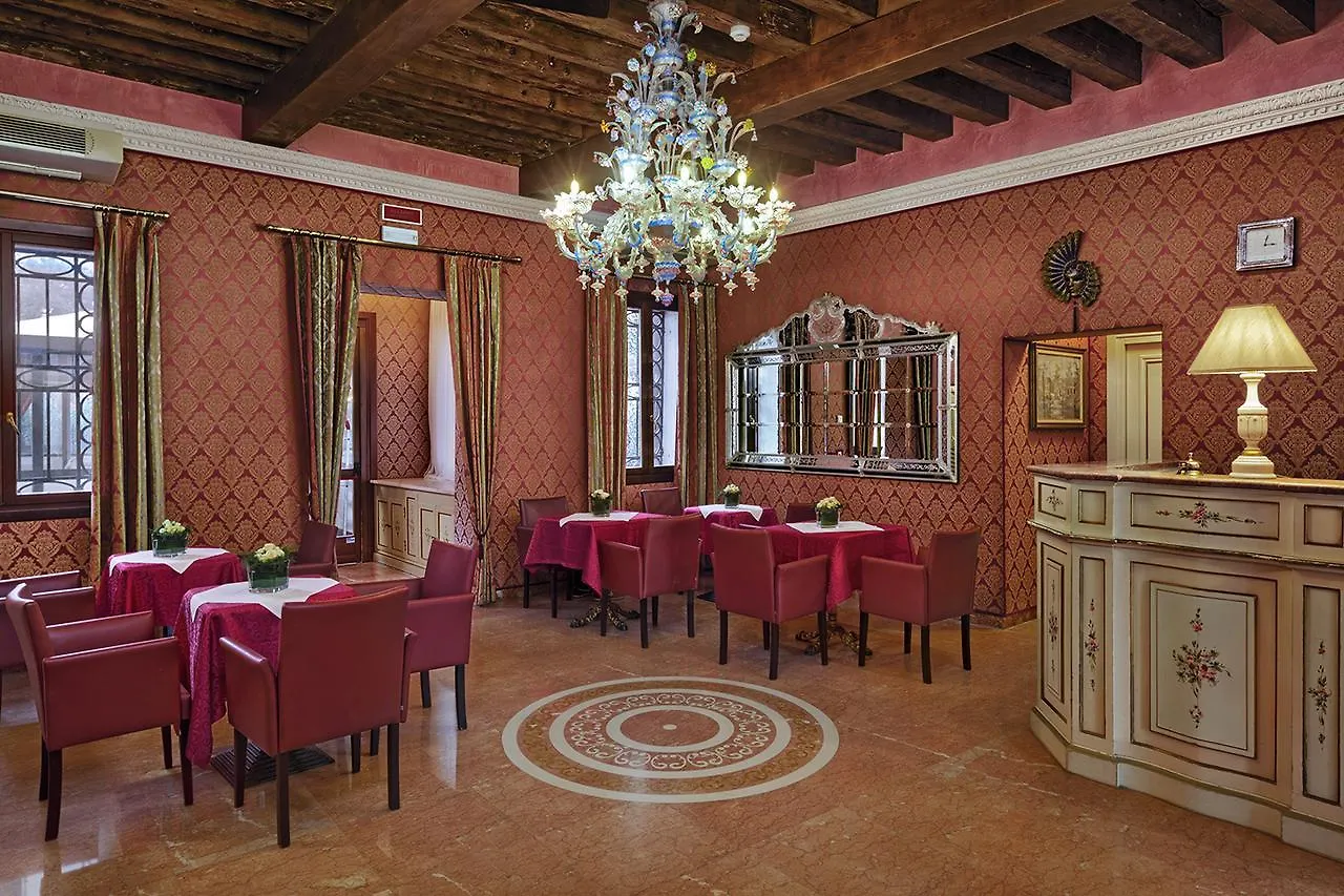 Hotel Tre Archi Venice 3*,  Italy