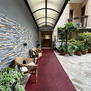 κάντε κράτηση εδώ