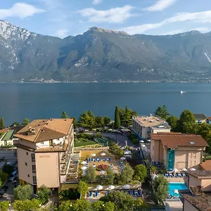 **** Szálloda Garda Bellevue Olaszország