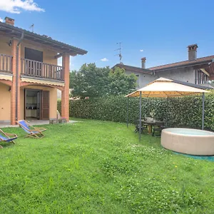 Ferienhaus La Luna Nel View Garden - Happy Italien