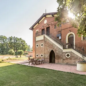 borgo-sartoni-case-vacanze-appartamenti-in-affitto.emilia-romagnahotels.net/